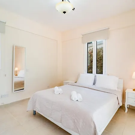 Villa Poseidon Gardens By Ezoria *