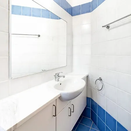 Poseidon Gardens By Ezoria Villa Larnaka