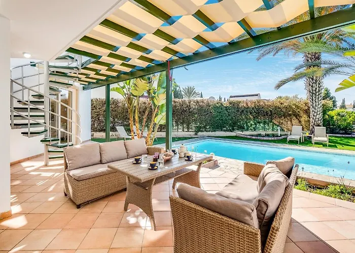 Poseidon Gardens By Ezoria * Larnaca