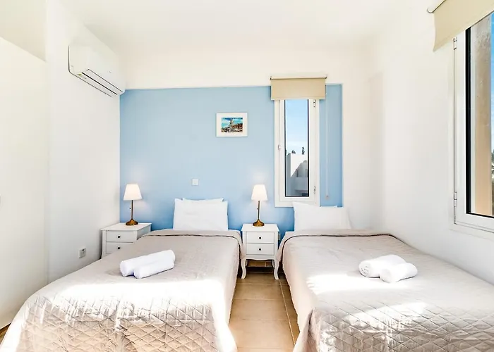 Вілла Poseidon Gardens By Ezoria *