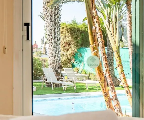 Poseidon Gardens By Ezoria Villa